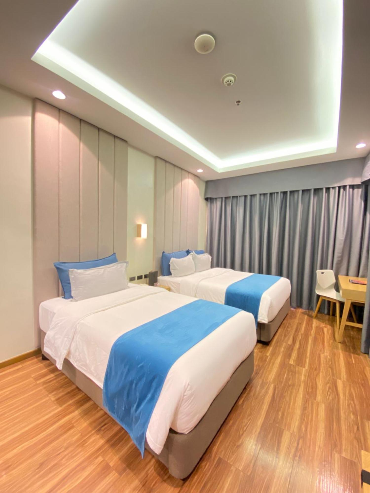 Bravo Tanauan Hotel Luaran gambar